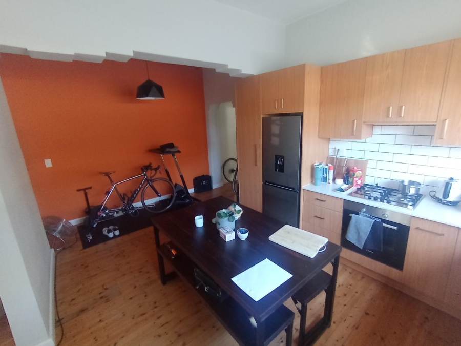 2 Bedroom Property for Sale in Oranjezicht Western Cape